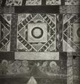 Photograph of Dunhuang Mogao cave 428, lanterndecke ceiling, taken by Desmond Parsons in 1935.